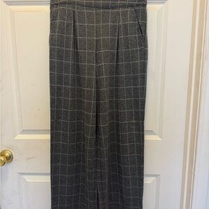 Max Studio Black and Gray Trousers